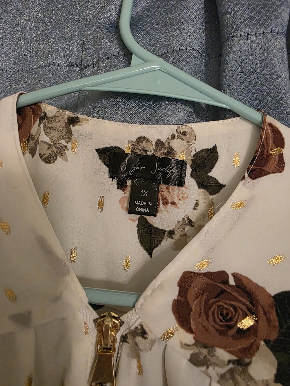 J for Justify Cream Floral Zip-Front Blouse with Gold Foil - Picture 2 of 3